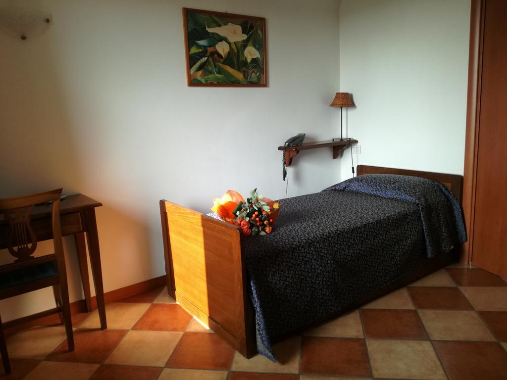 Locanda Dell'Arzente San Salvatore Monferrato Exterior foto
